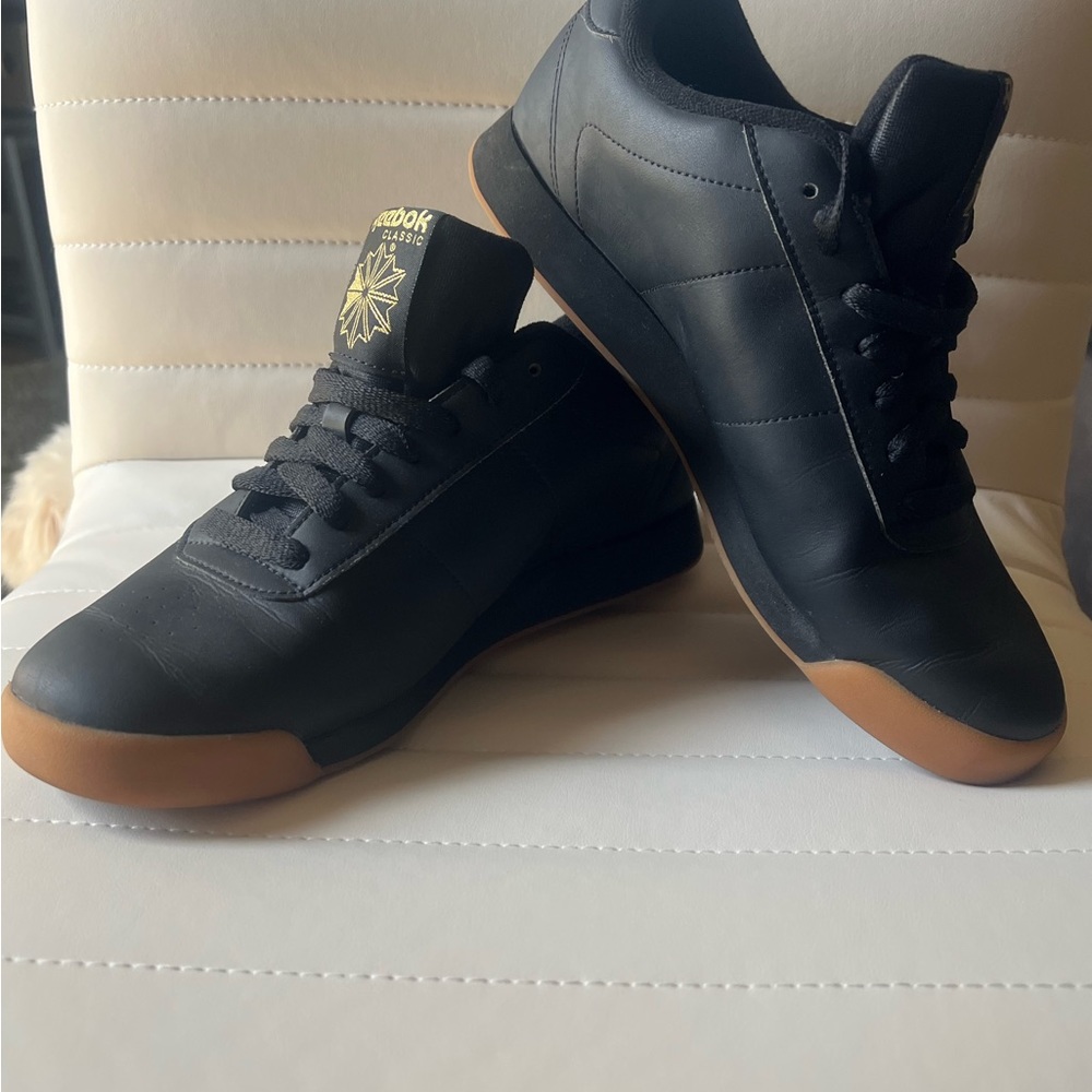 Reebok black shoes
